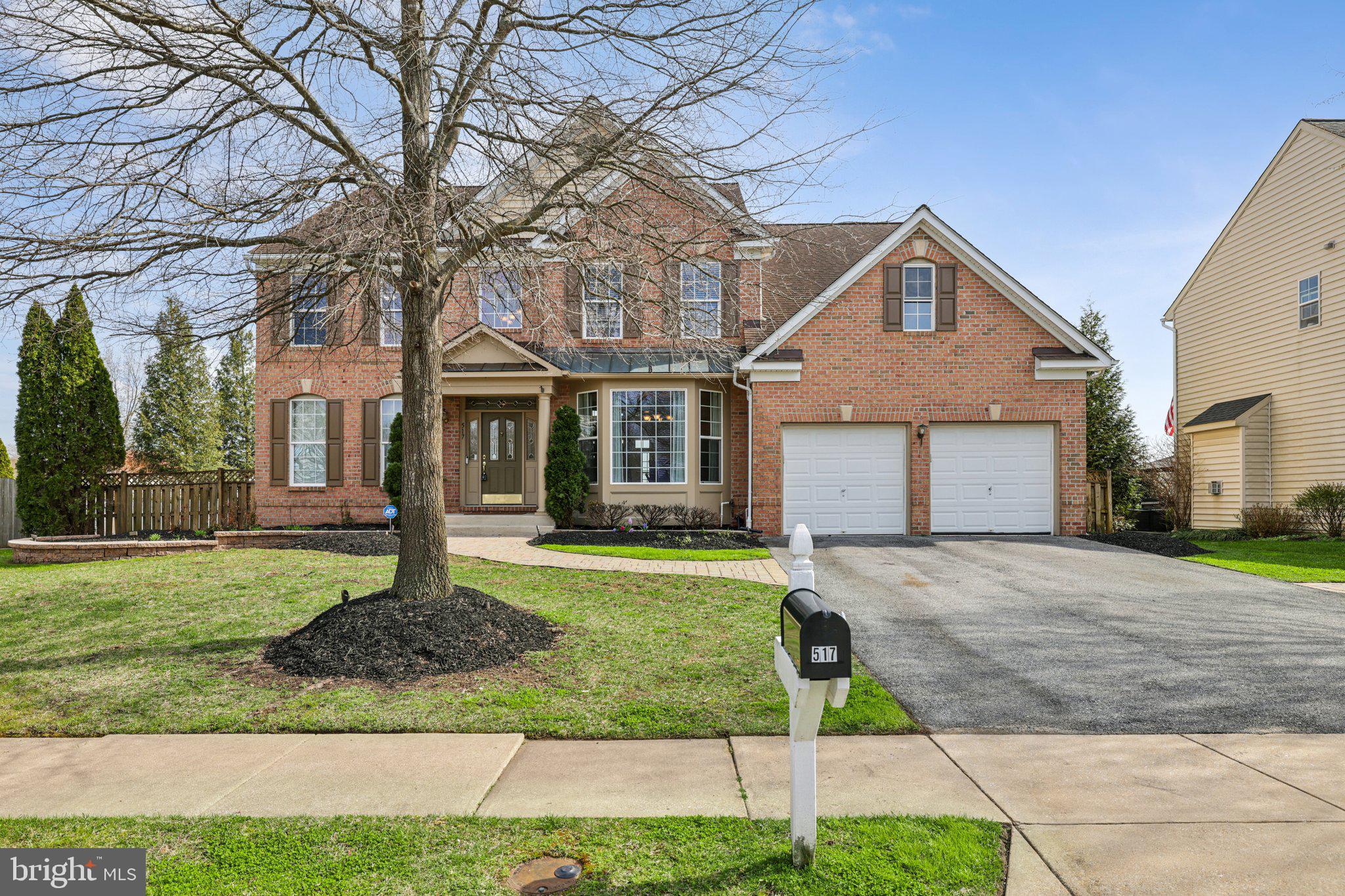 ASHBROOK - Residential