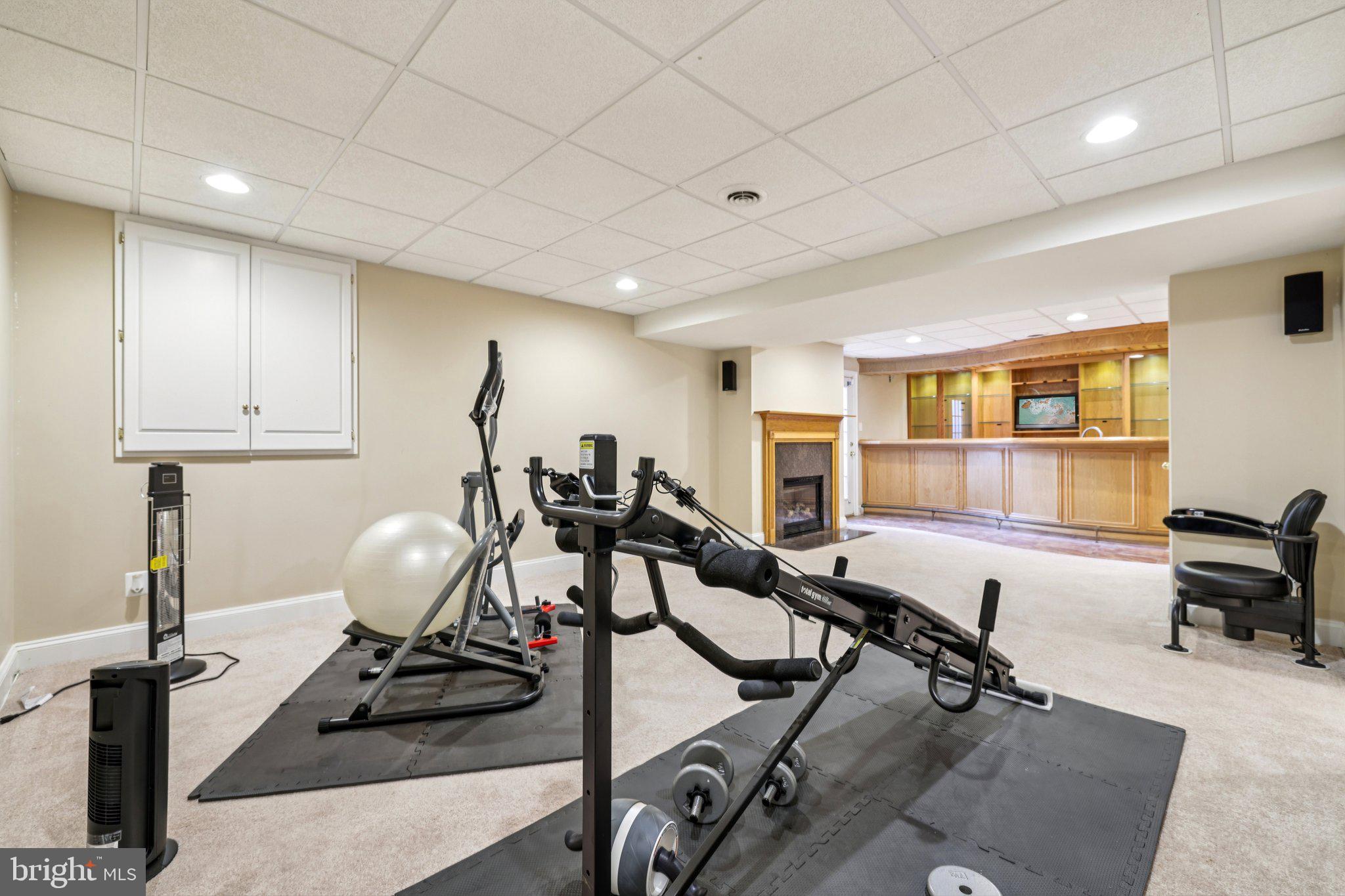 ASHBROOK - Residential