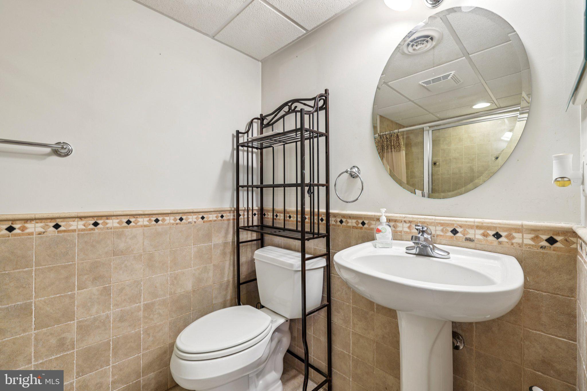 ASHBROOK - Residential