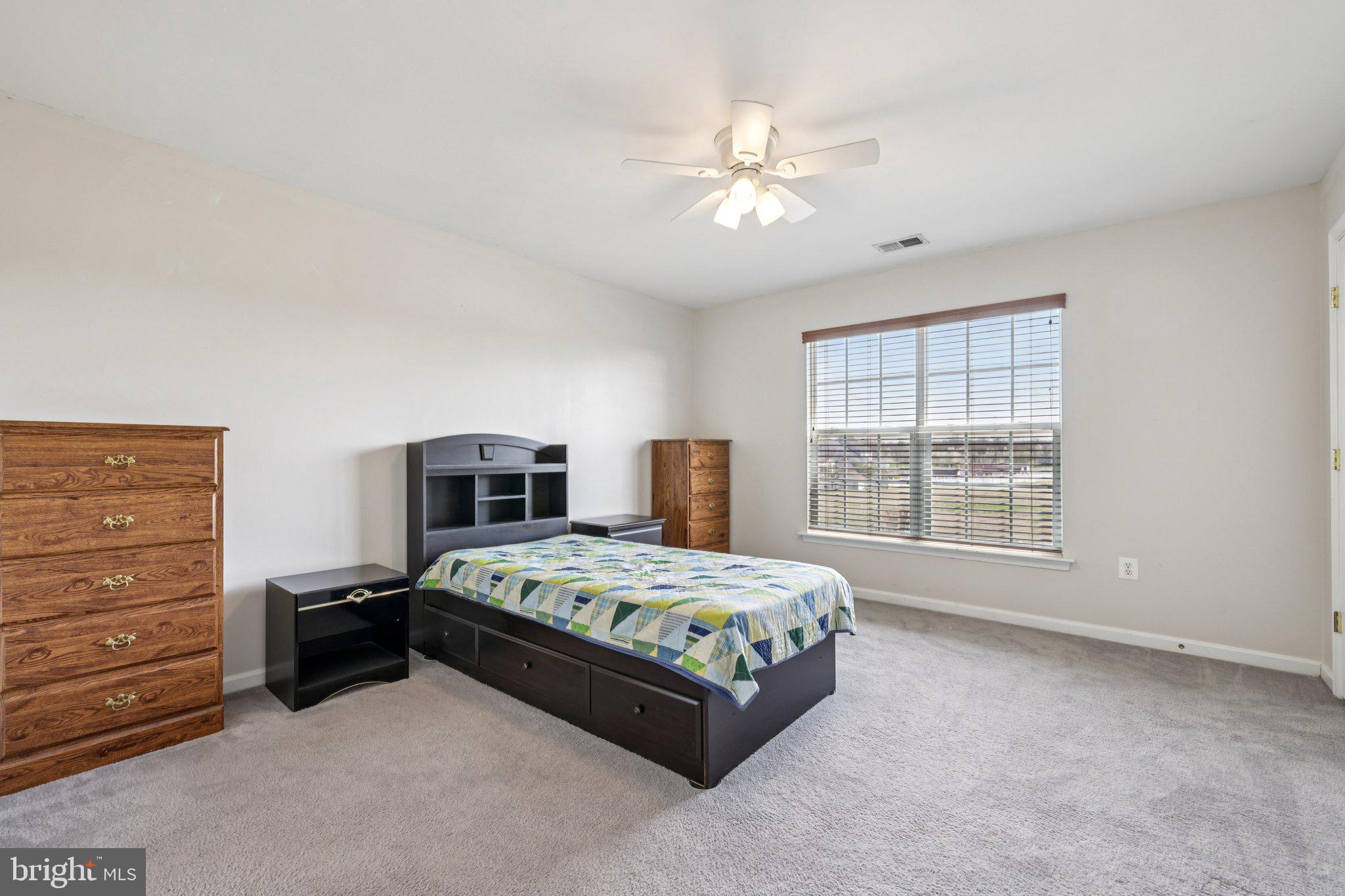 ASHBROOK - Residential