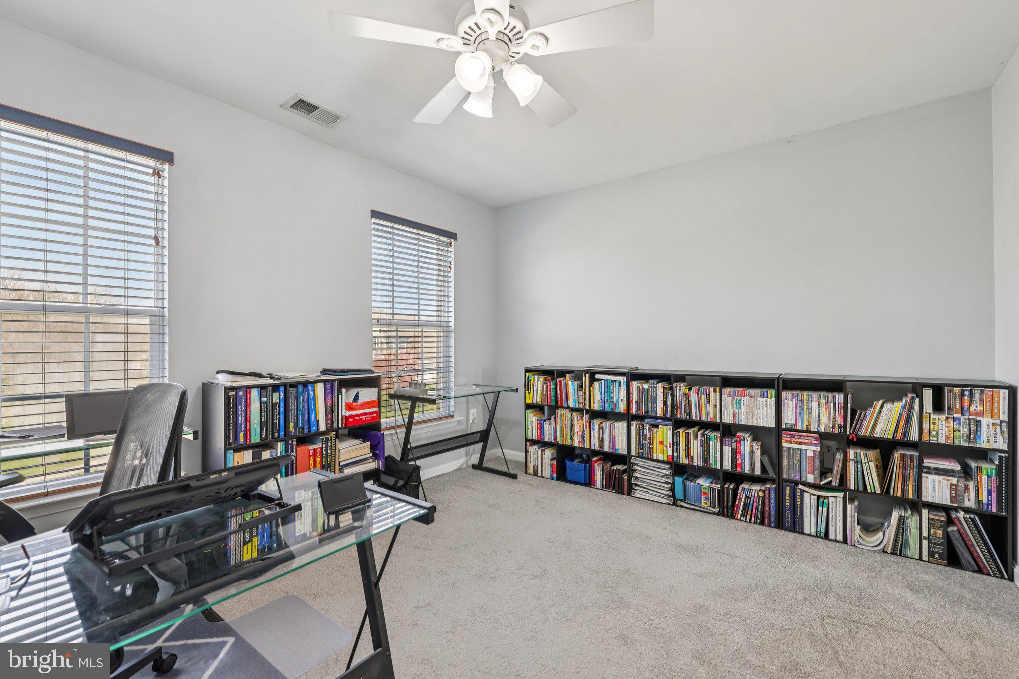 ASHBROOK - Residential