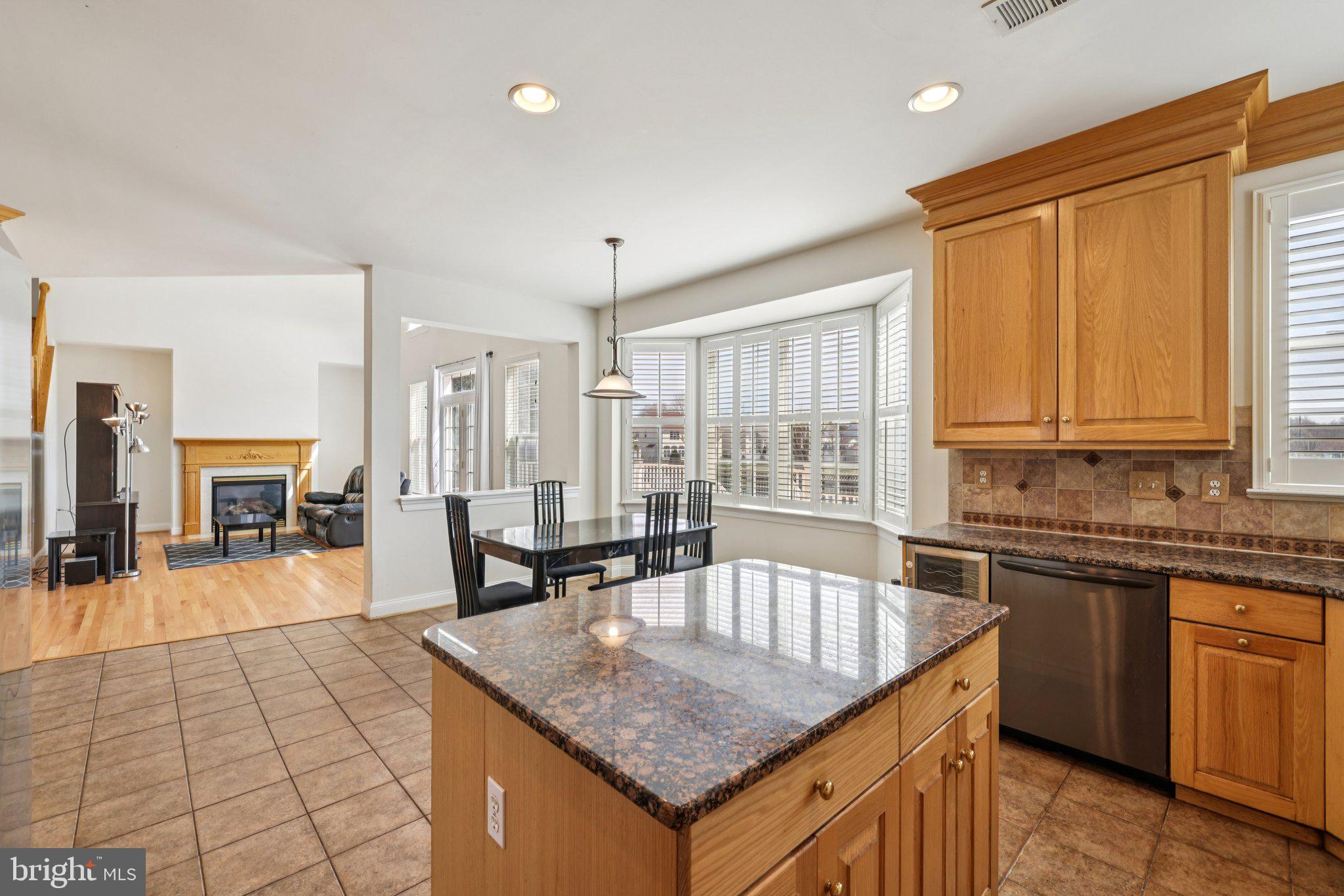 ASHBROOK - Residential