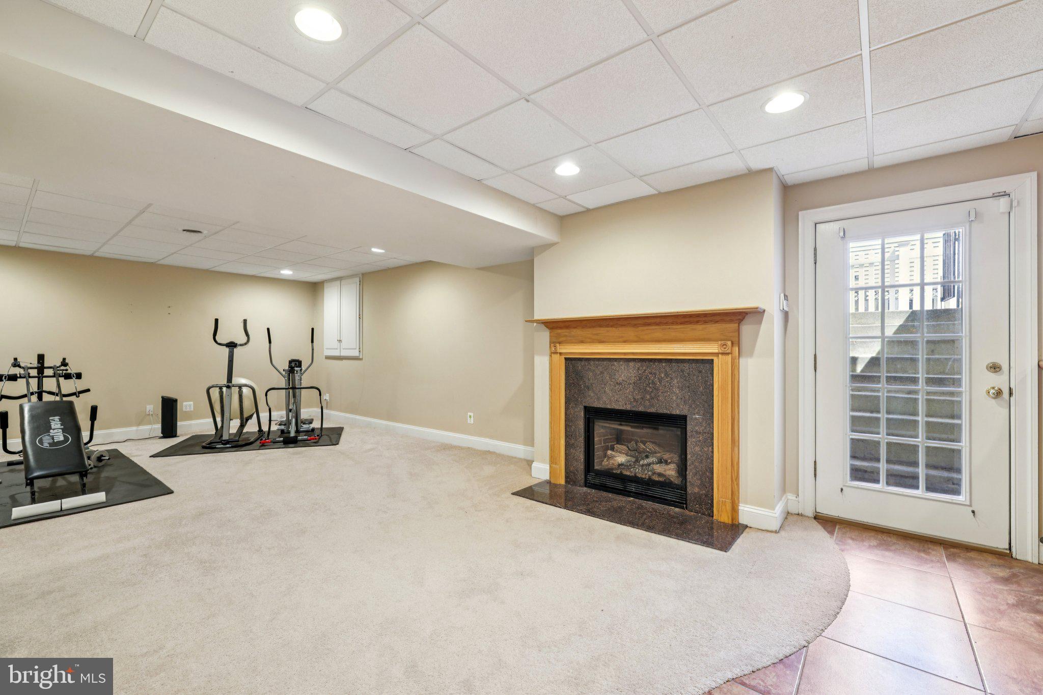 ASHBROOK - Residential