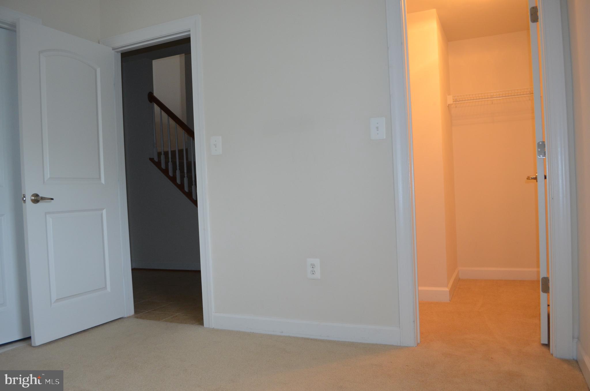 COOKES CROSSING - Residential Lease