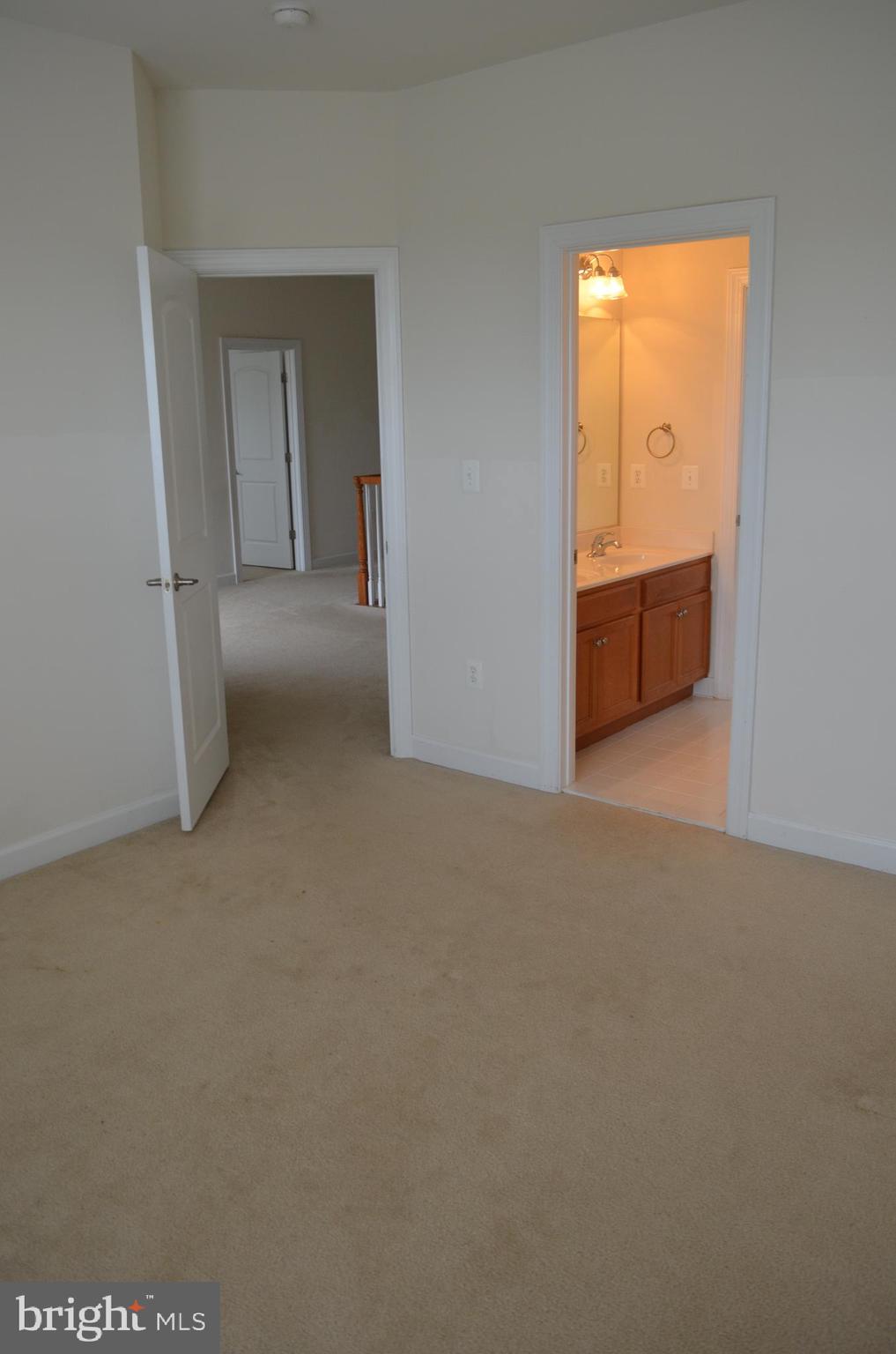 COOKES CROSSING - Residential Lease