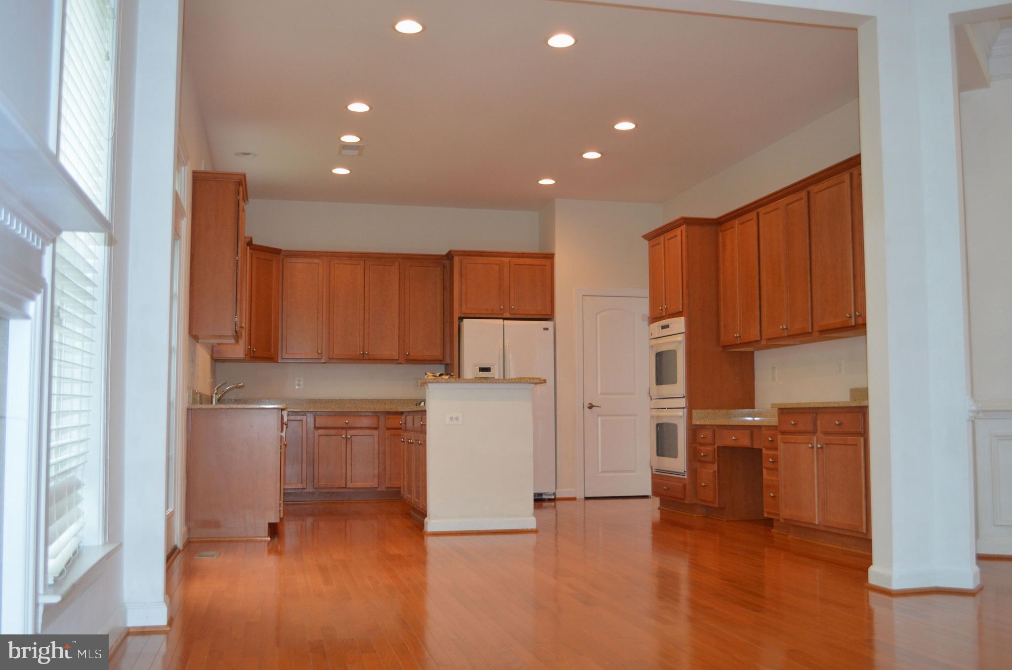 COOKES CROSSING - Residential Lease