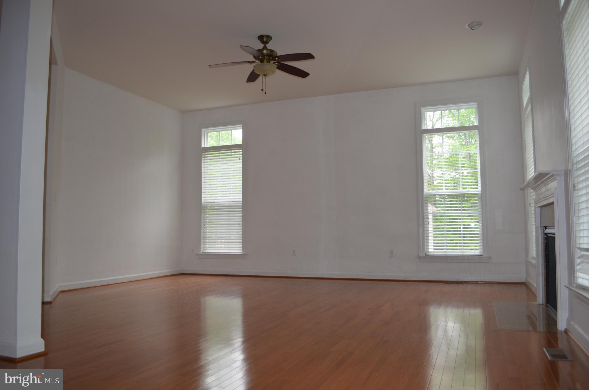 COOKES CROSSING - Residential Lease