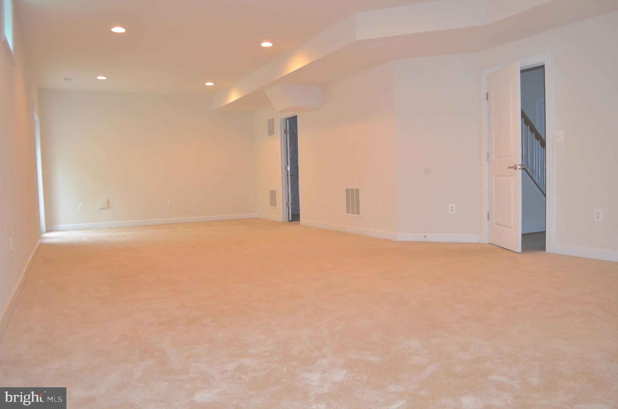 COOKES CROSSING - Residential Lease