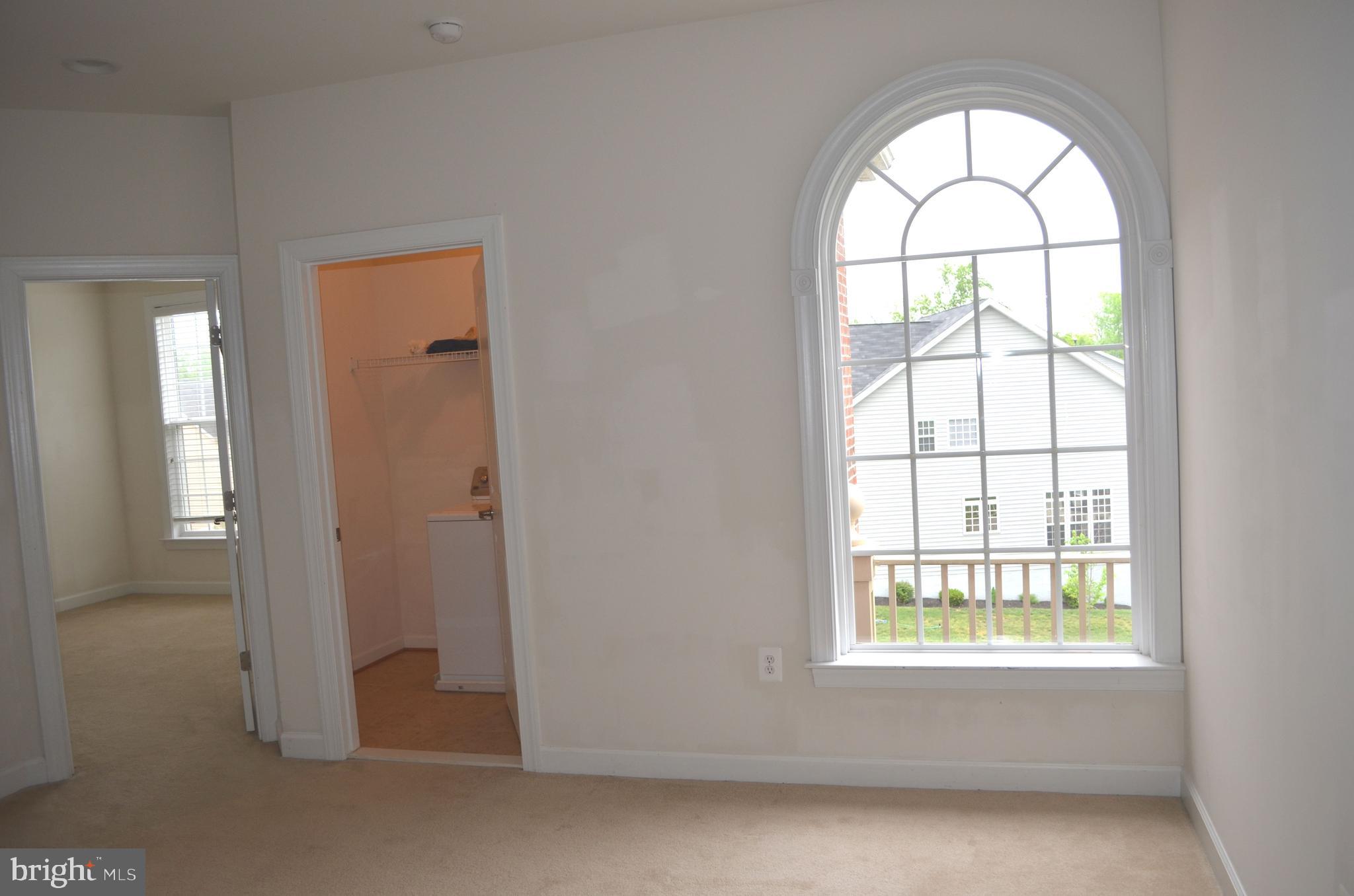 COOKES CROSSING - Residential Lease