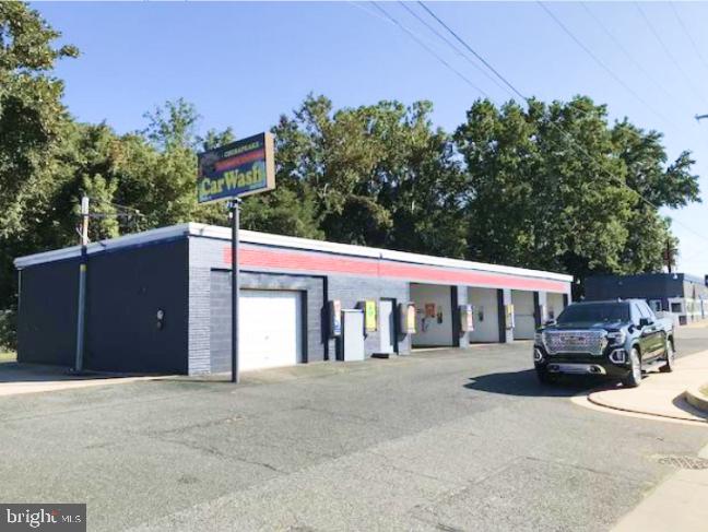 2104 PULASKI HIGHWAY