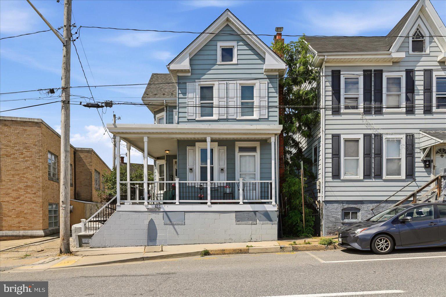 611 WASHINGTON AVENUE