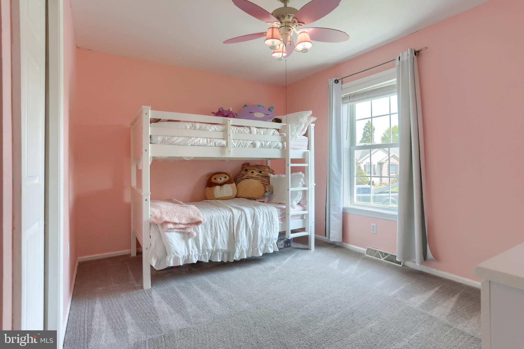 THE OAKS OF PALMYRA - Residential