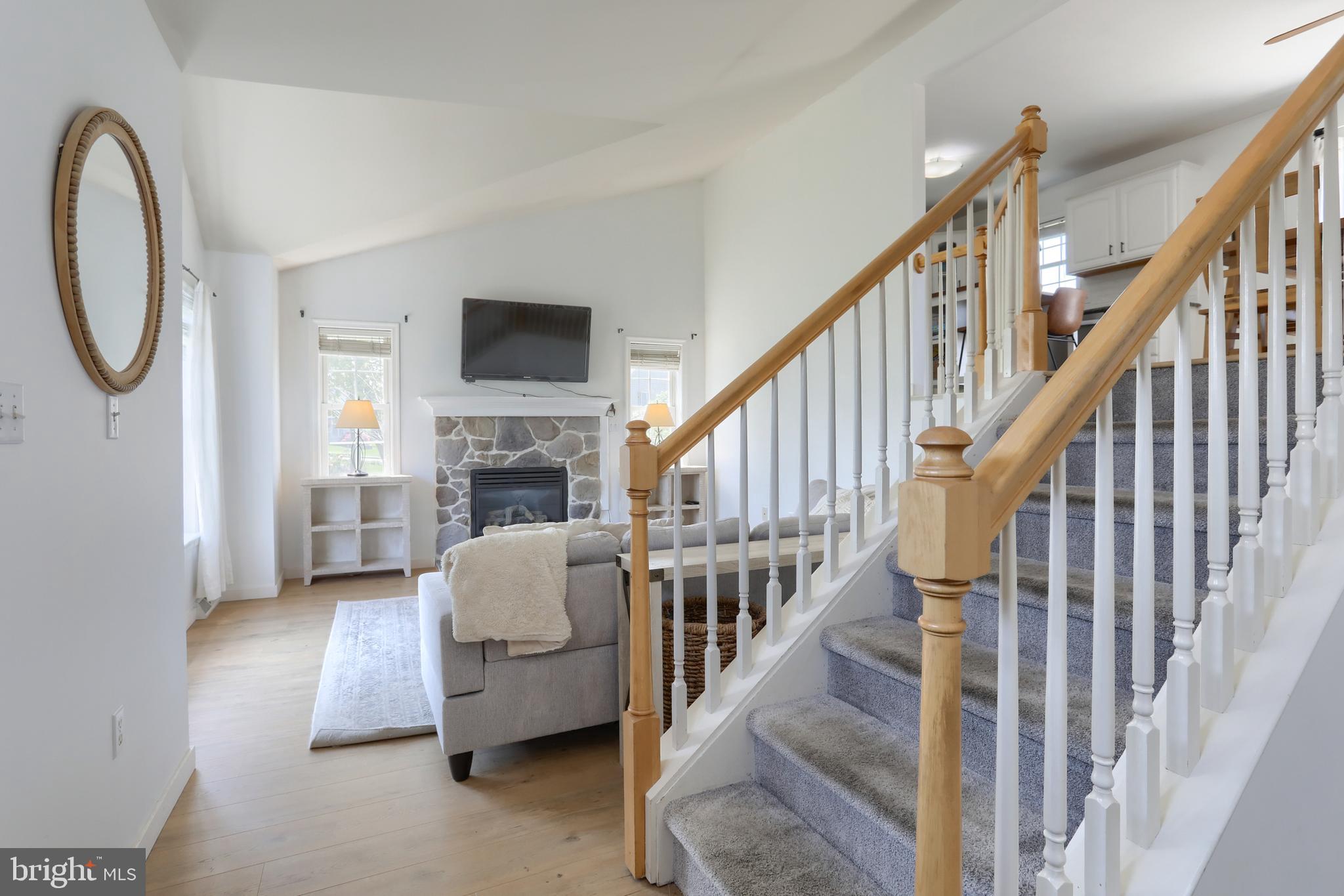 THE OAKS OF PALMYRA - Residential