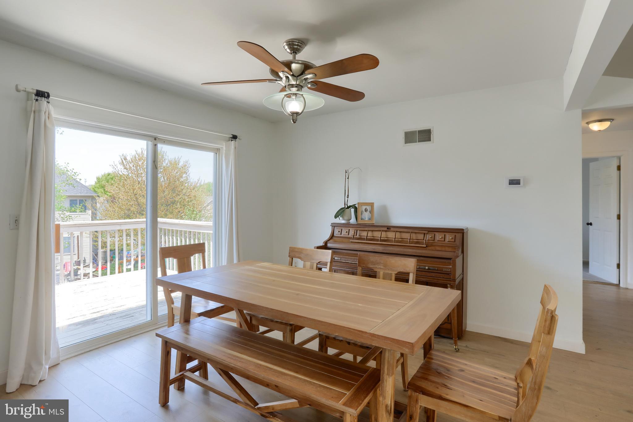 THE OAKS OF PALMYRA - Residential