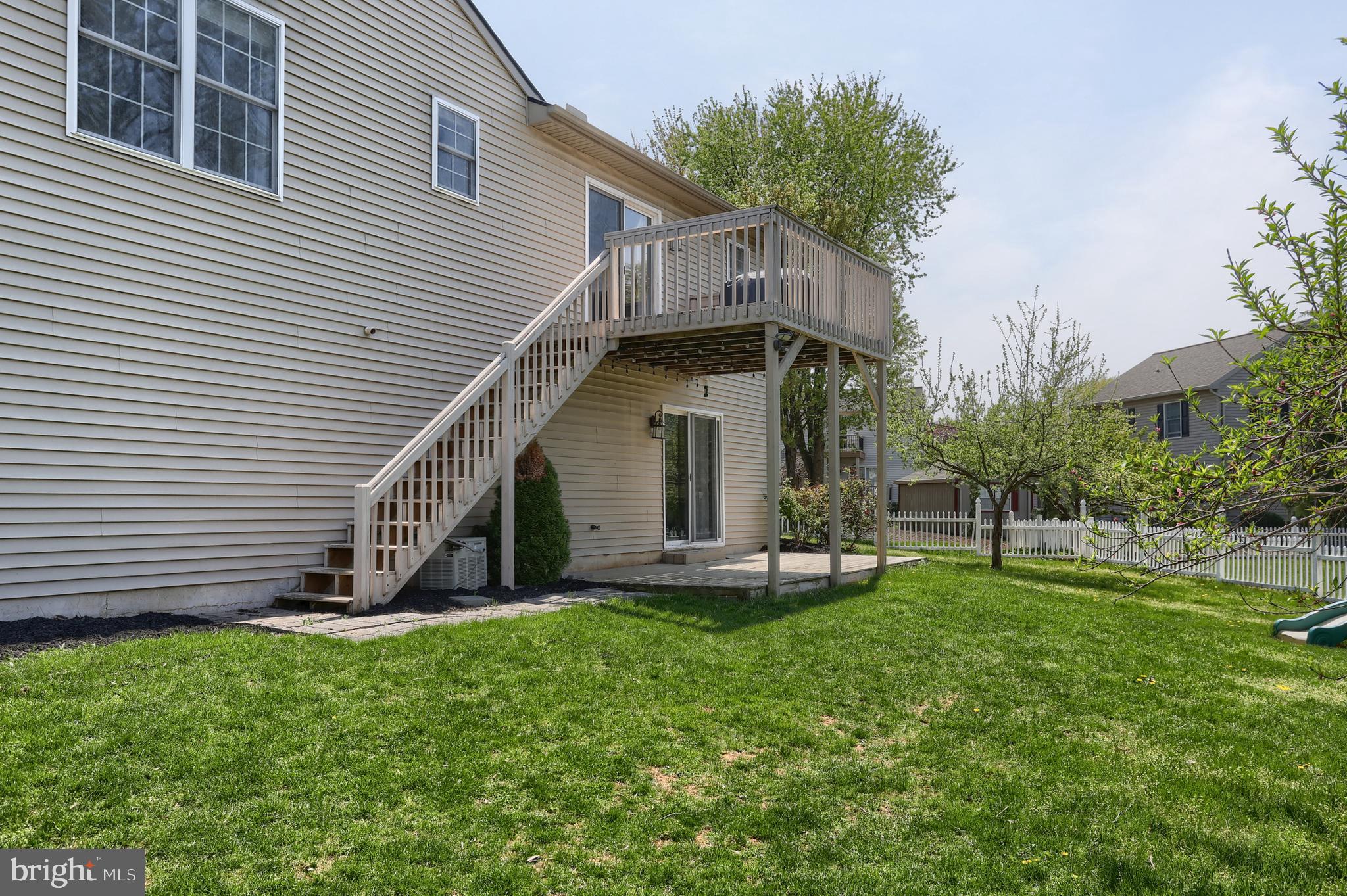 THE OAKS OF PALMYRA - Residential