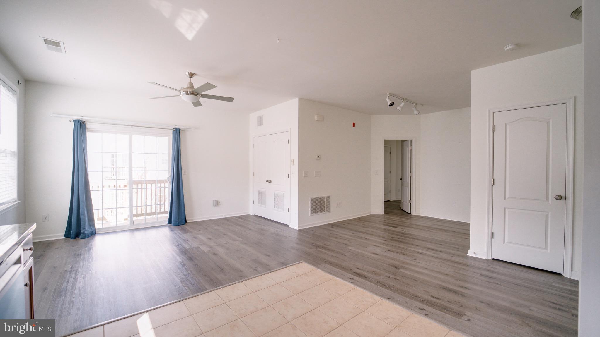 MERCER PARK CONDOMINIUM - Residential Lease