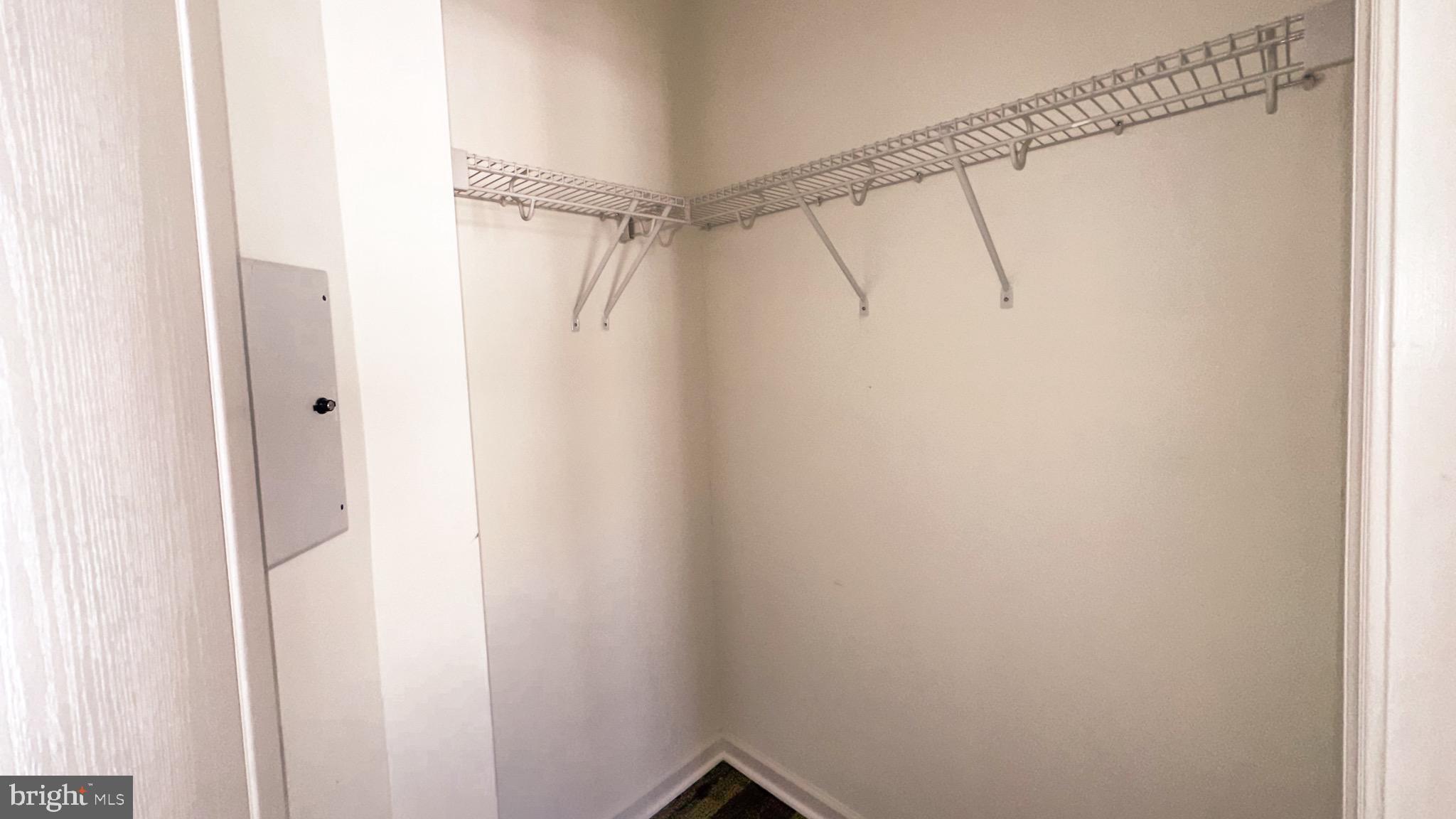 MERCER PARK CONDOMINIUM - Residential Lease