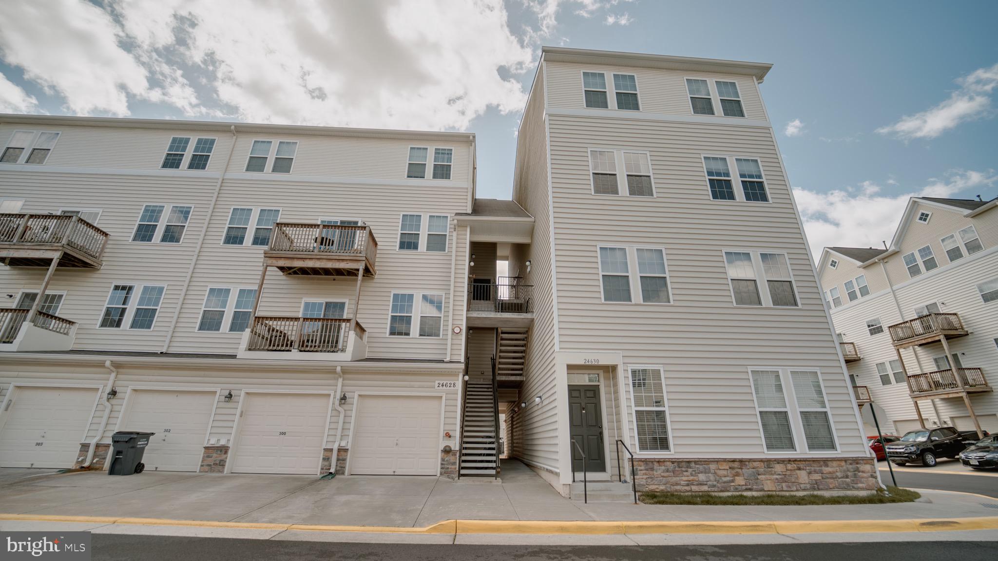 MERCER PARK CONDOMINIUM - Residential Lease