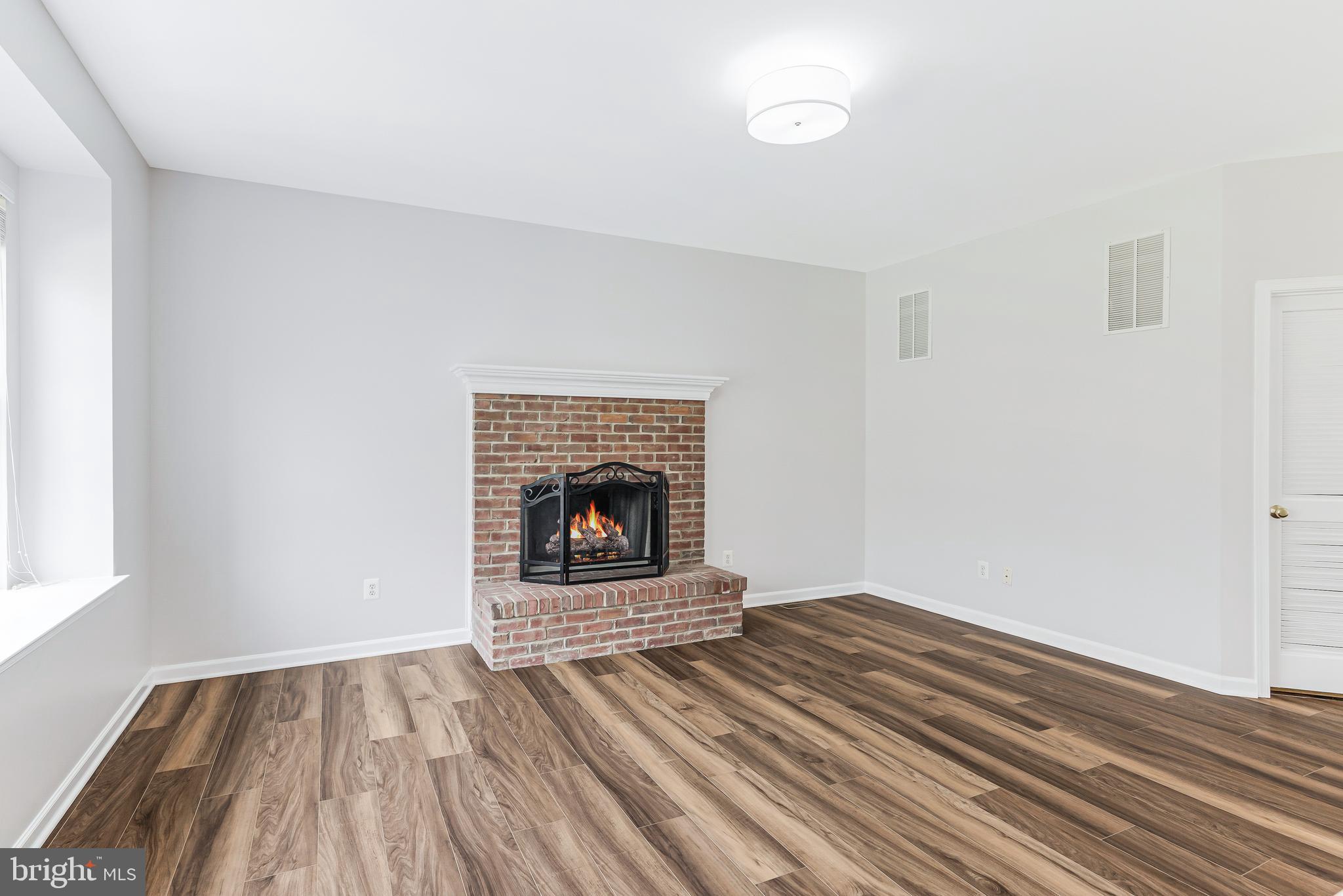 BELMONT COUNTRY CLUB - Residential