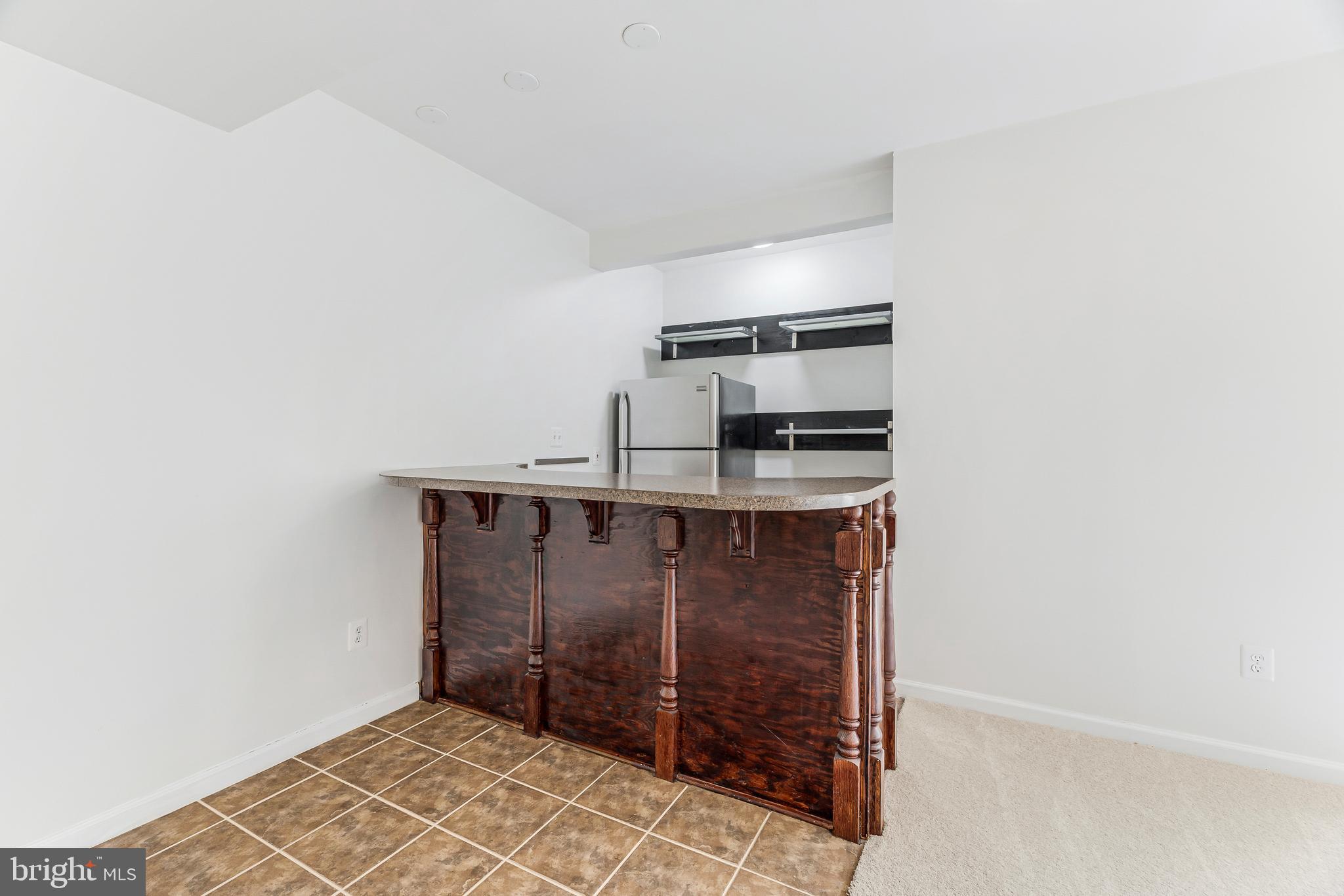 BELMONT COUNTRY CLUB - Residential