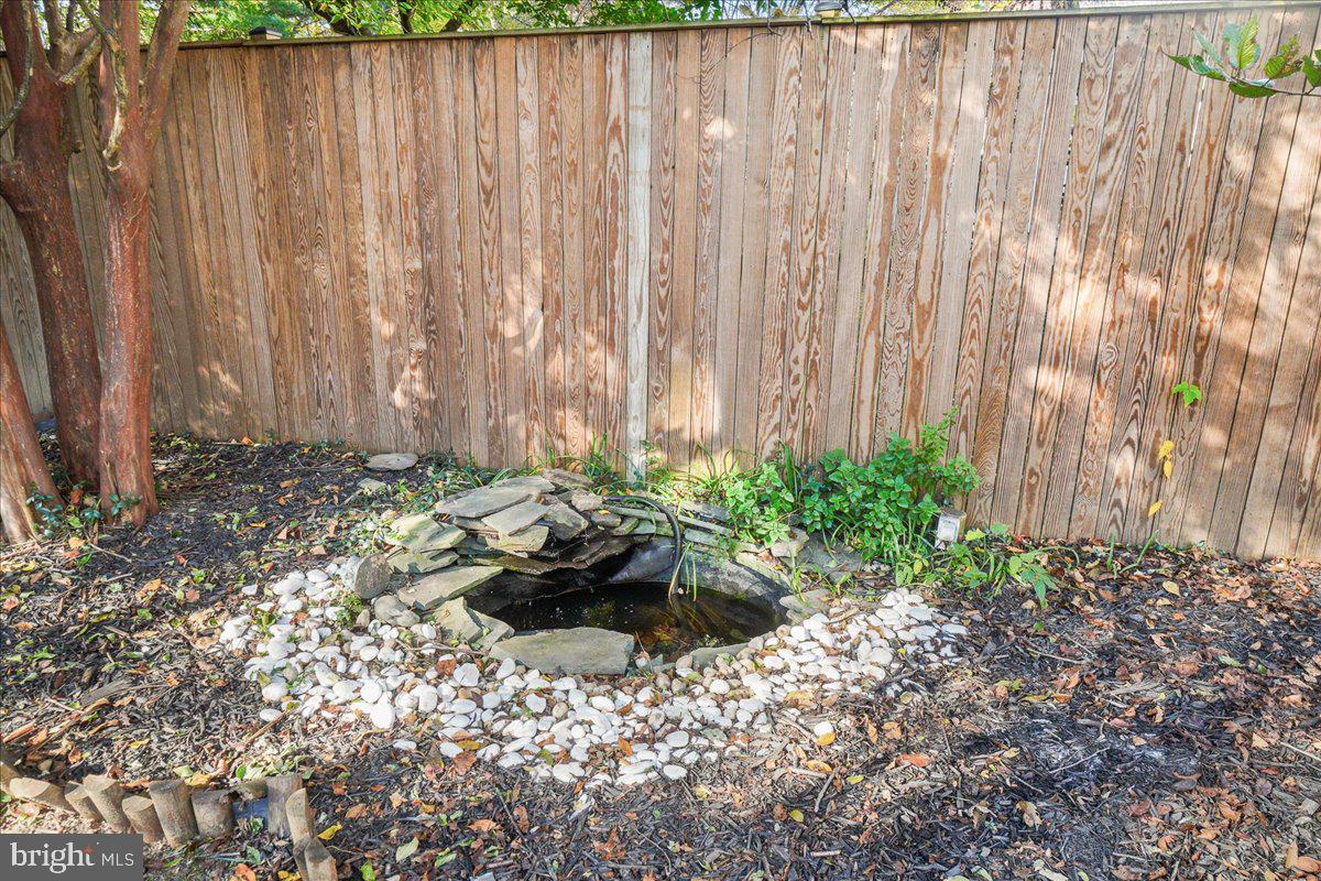 BRUNSWICK - Residential