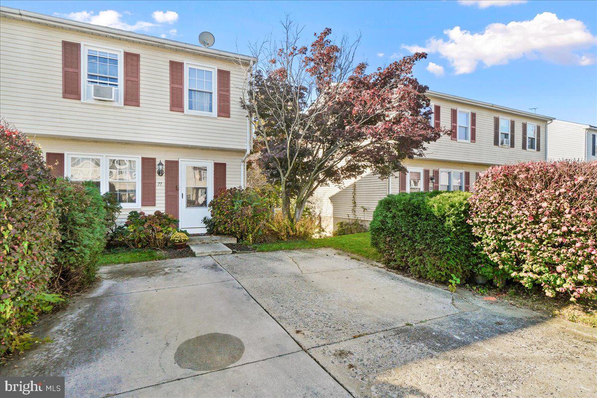 BRUNSWICK - Residential