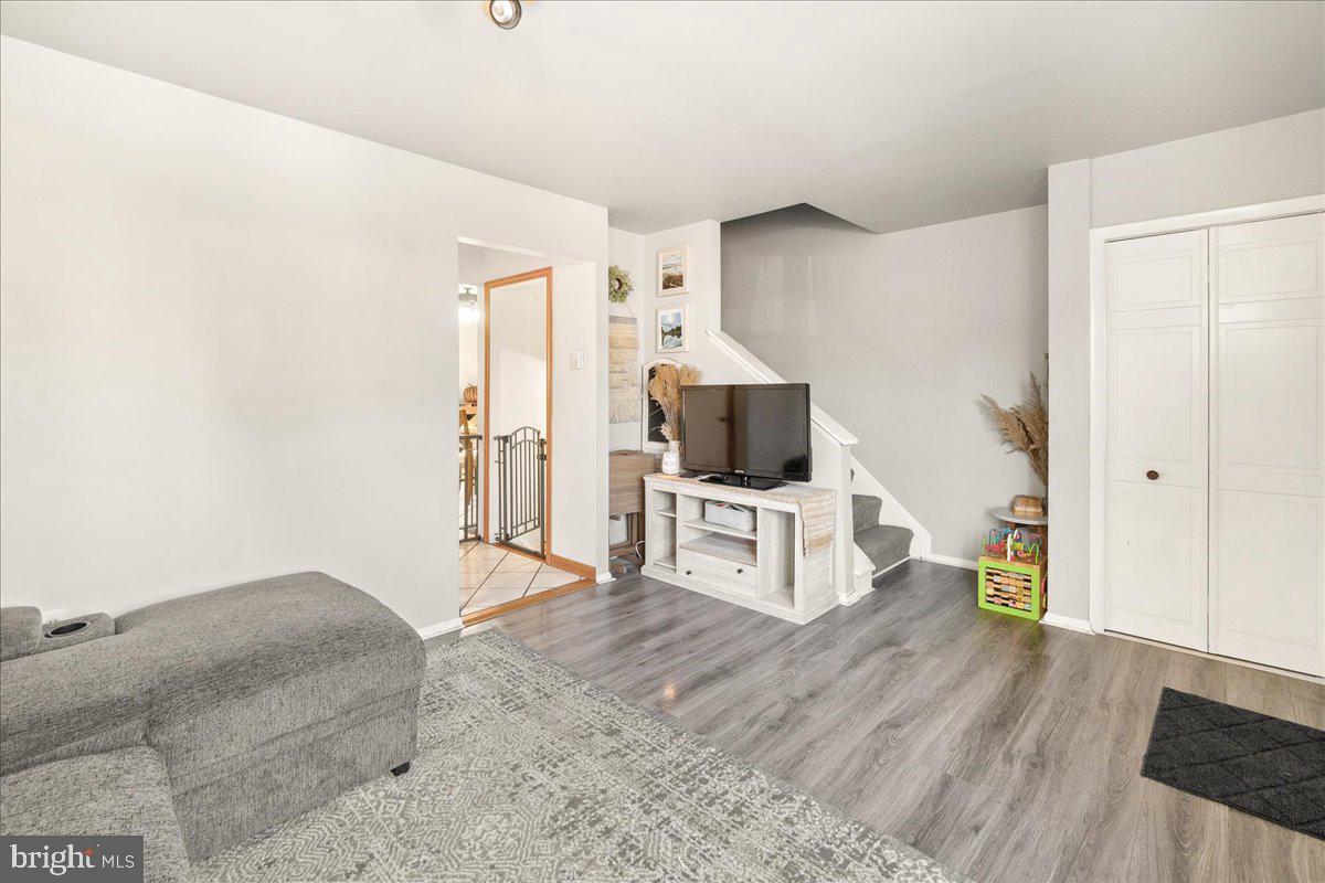 BRUNSWICK - Residential