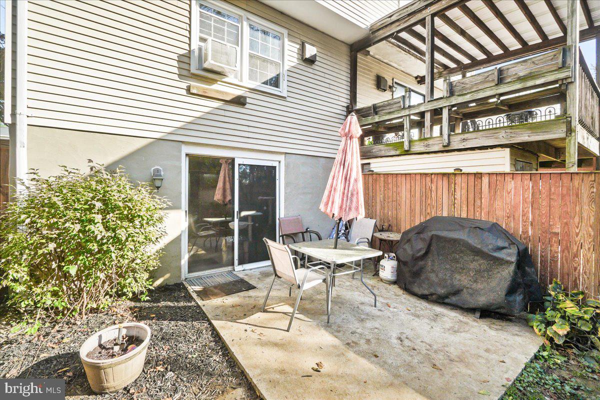 BRUNSWICK - Residential