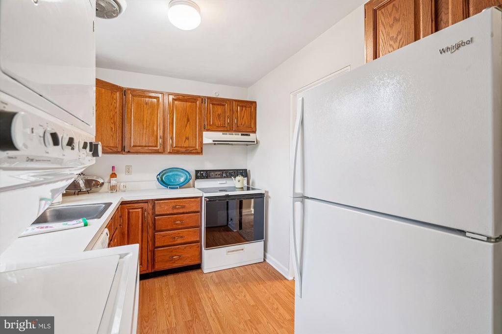 Photo of 56 - A Crescent Road, GREENBELT, MD 20770 (MLS # MDPG2185924)