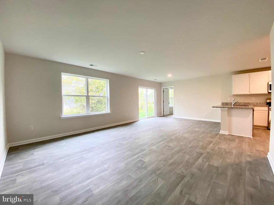 MAGNOLIA SPRINGS - Residential