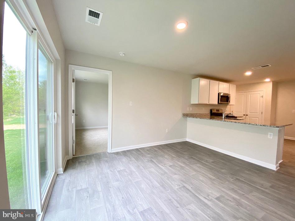 MAGNOLIA SPRINGS - Residential