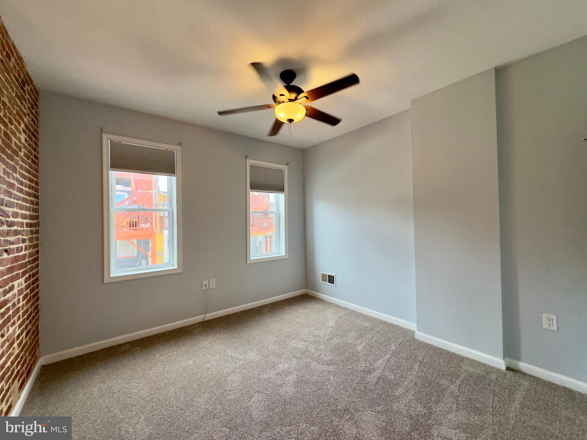 HIGHLANDTOWN - Residential Lease