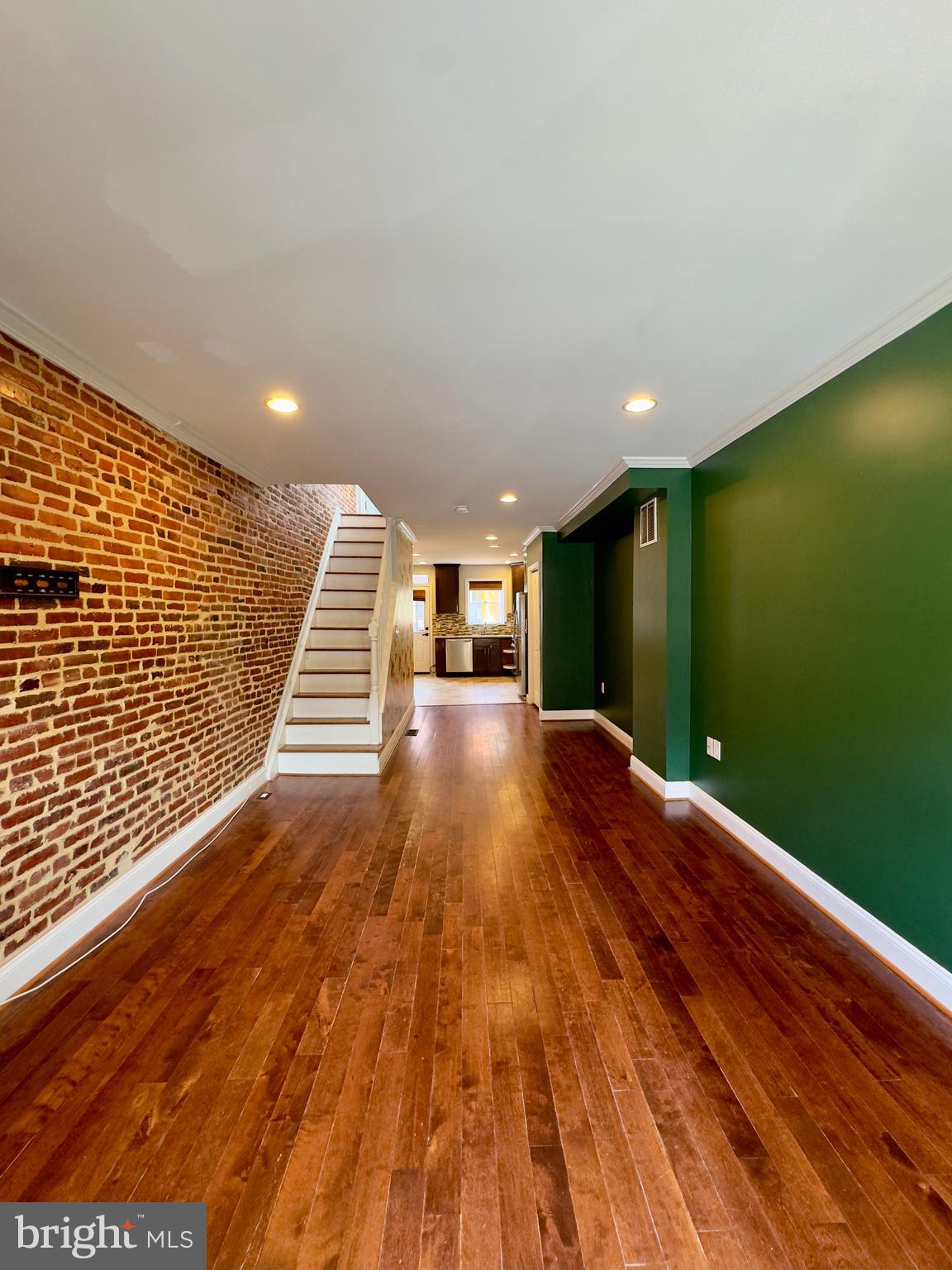 HIGHLANDTOWN - Residential Lease