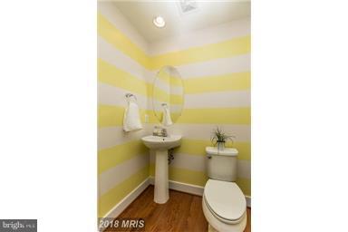 EYA ARTS DISTRICT - Residential