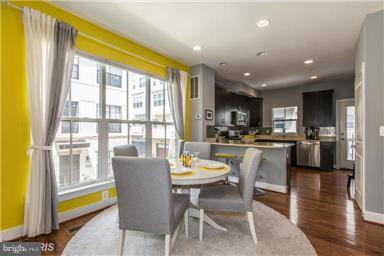 EYA ARTS DISTRICT - Residential