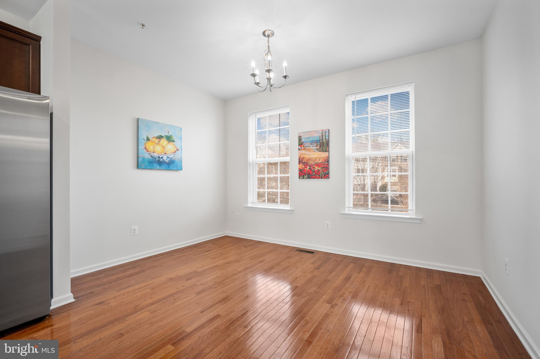 SENECA HILL - Residential