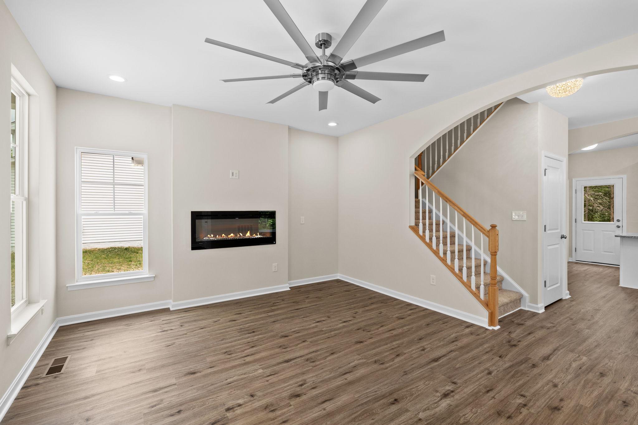 122 TALL PINES AVENUE