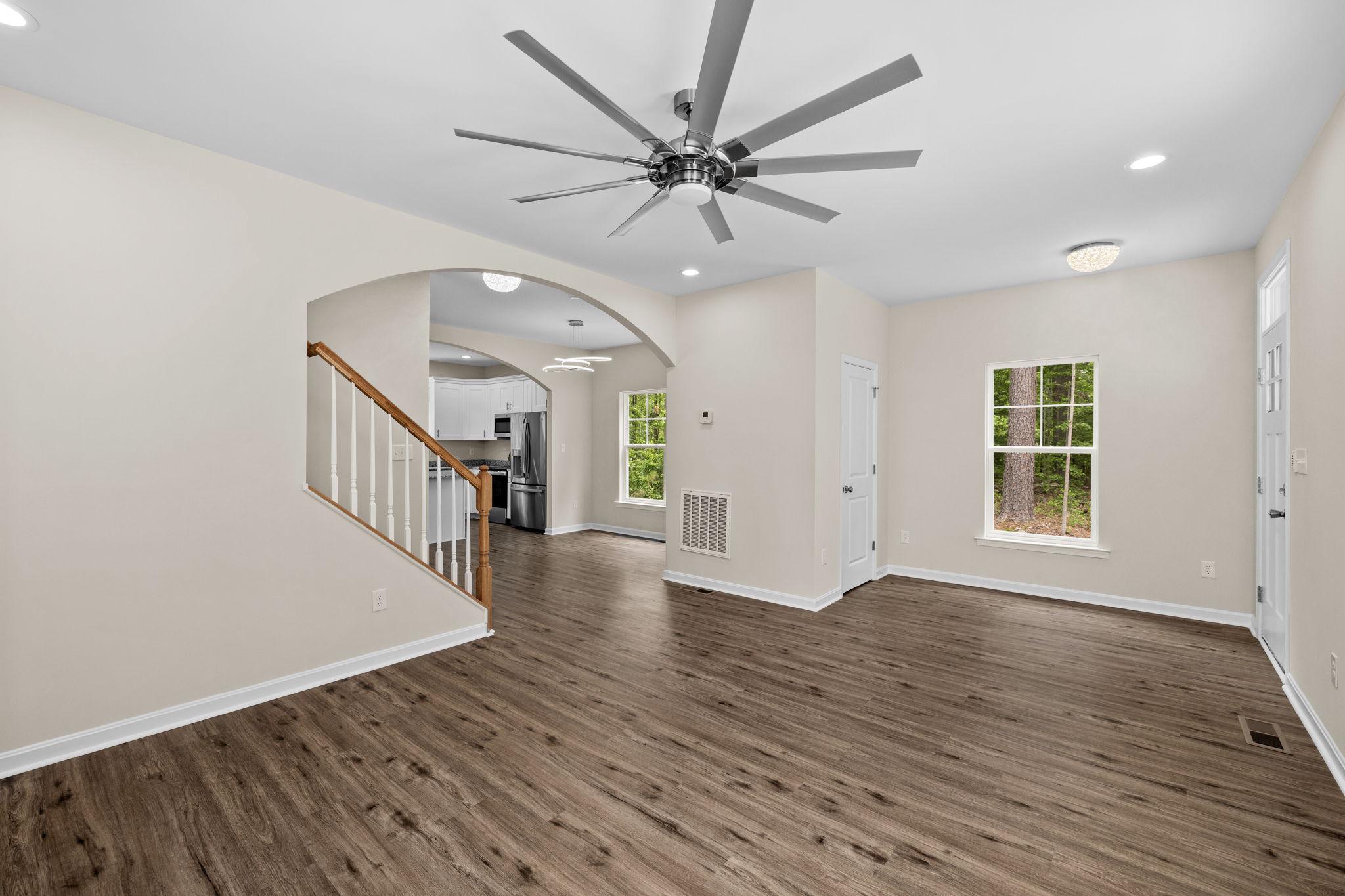 122 TALL PINES AVENUE