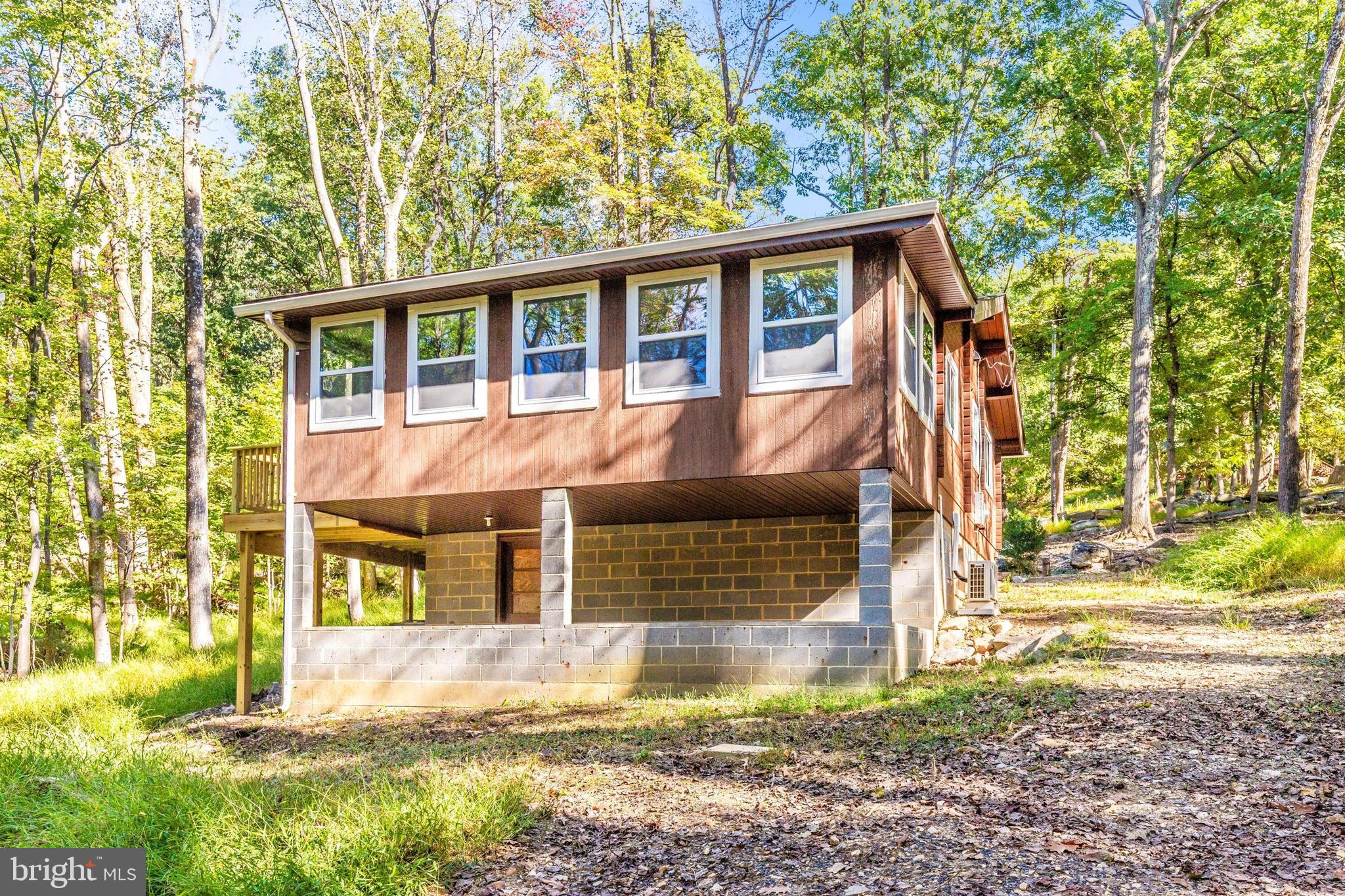 SHANNONDALE - Residential Lease