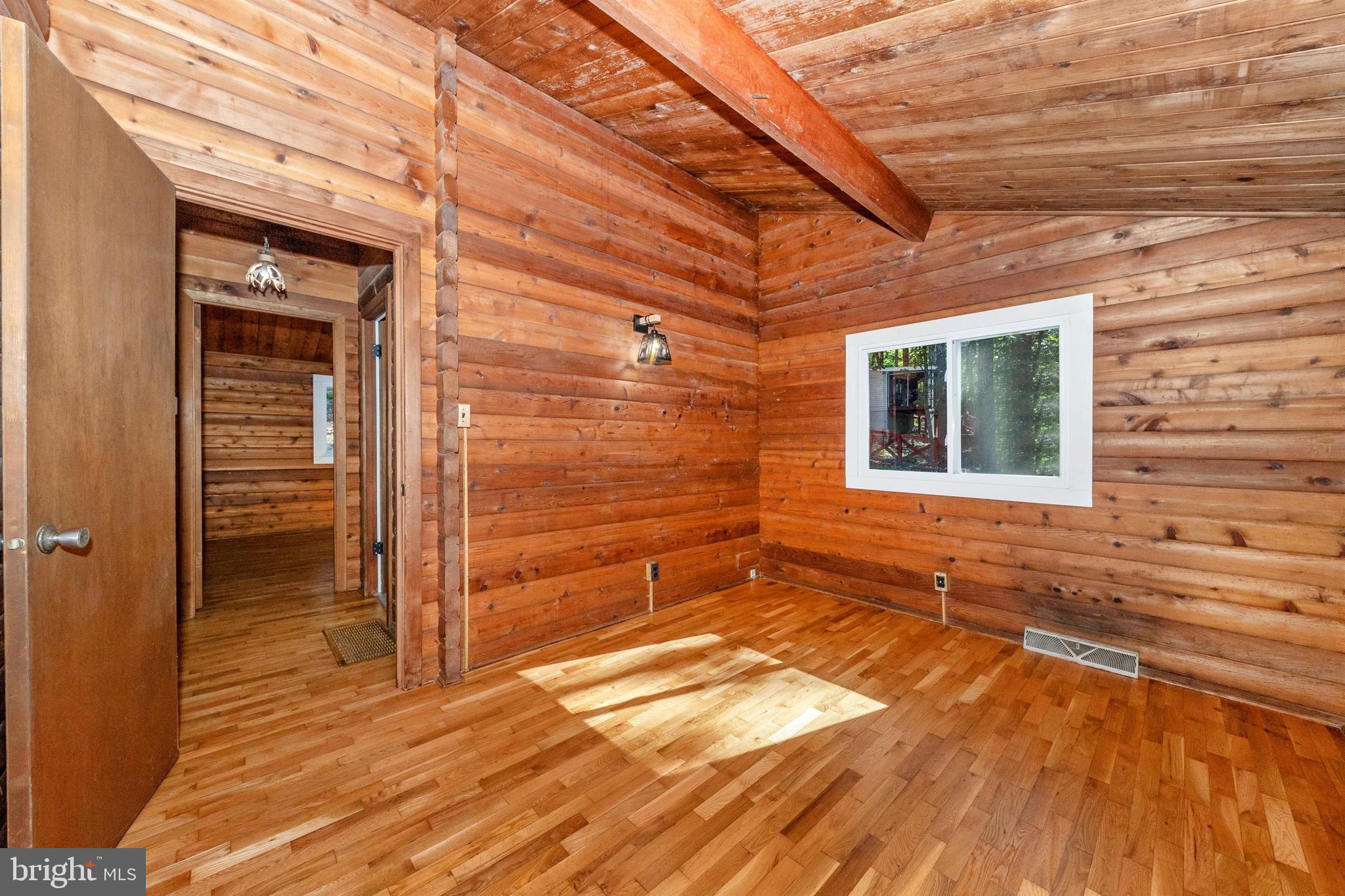 SHANNONDALE - Residential Lease