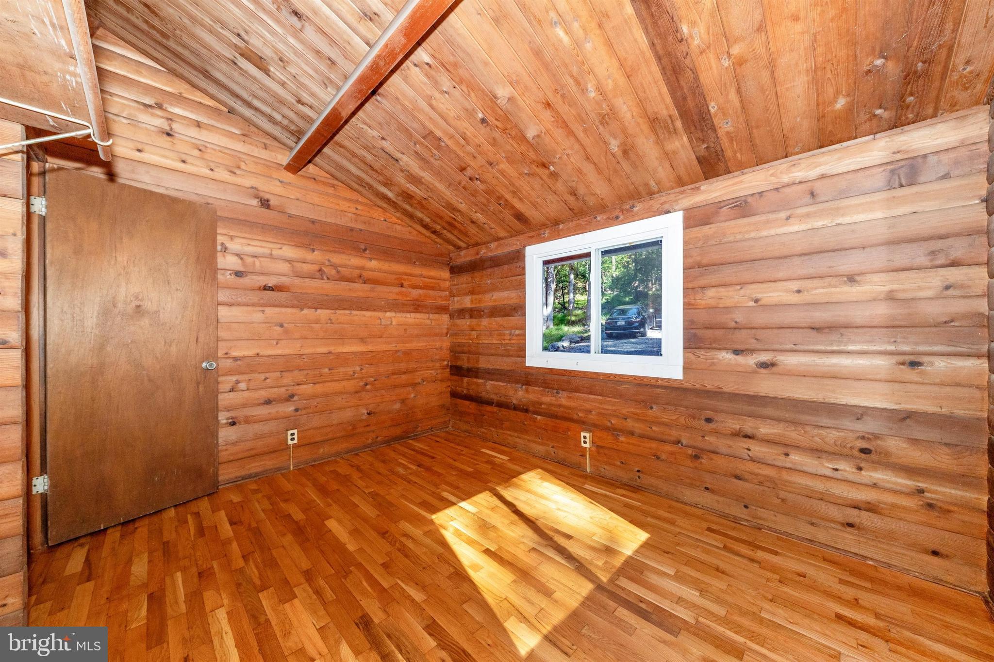 SHANNONDALE - Residential Lease