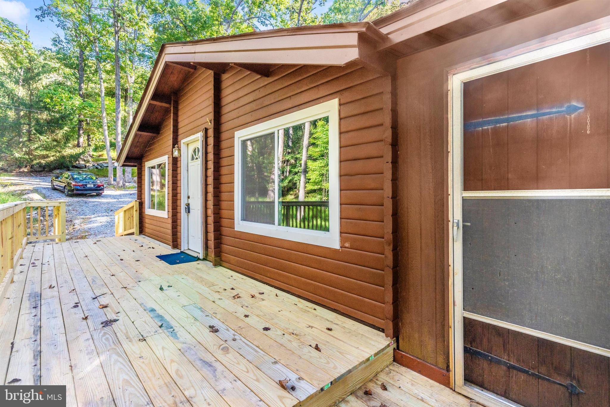 SHANNONDALE - Residential Lease