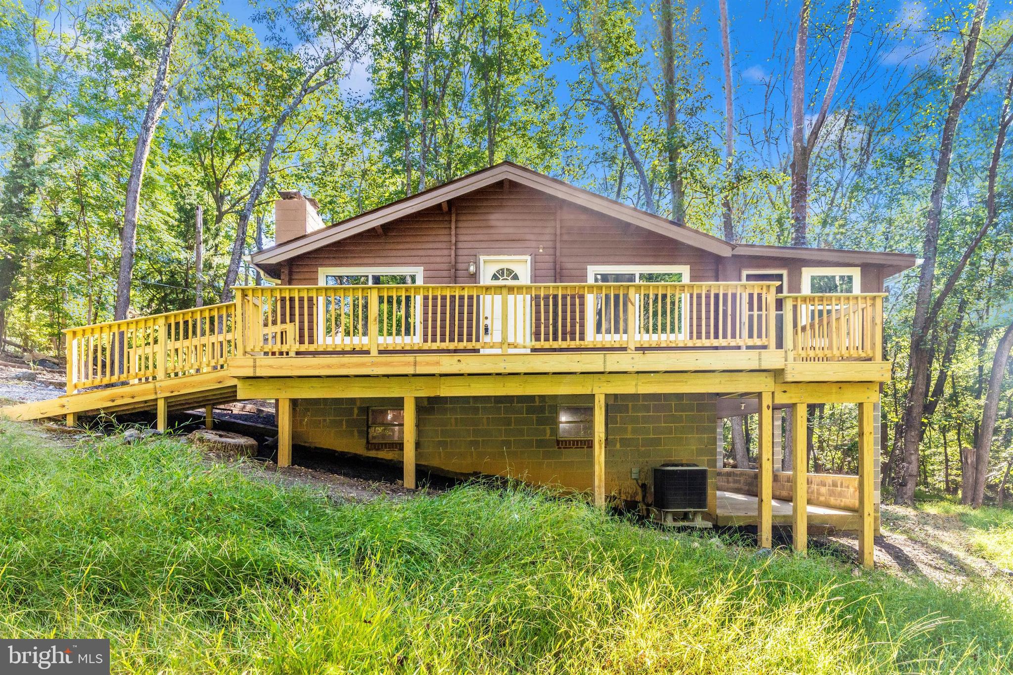 SHANNONDALE - Residential Lease