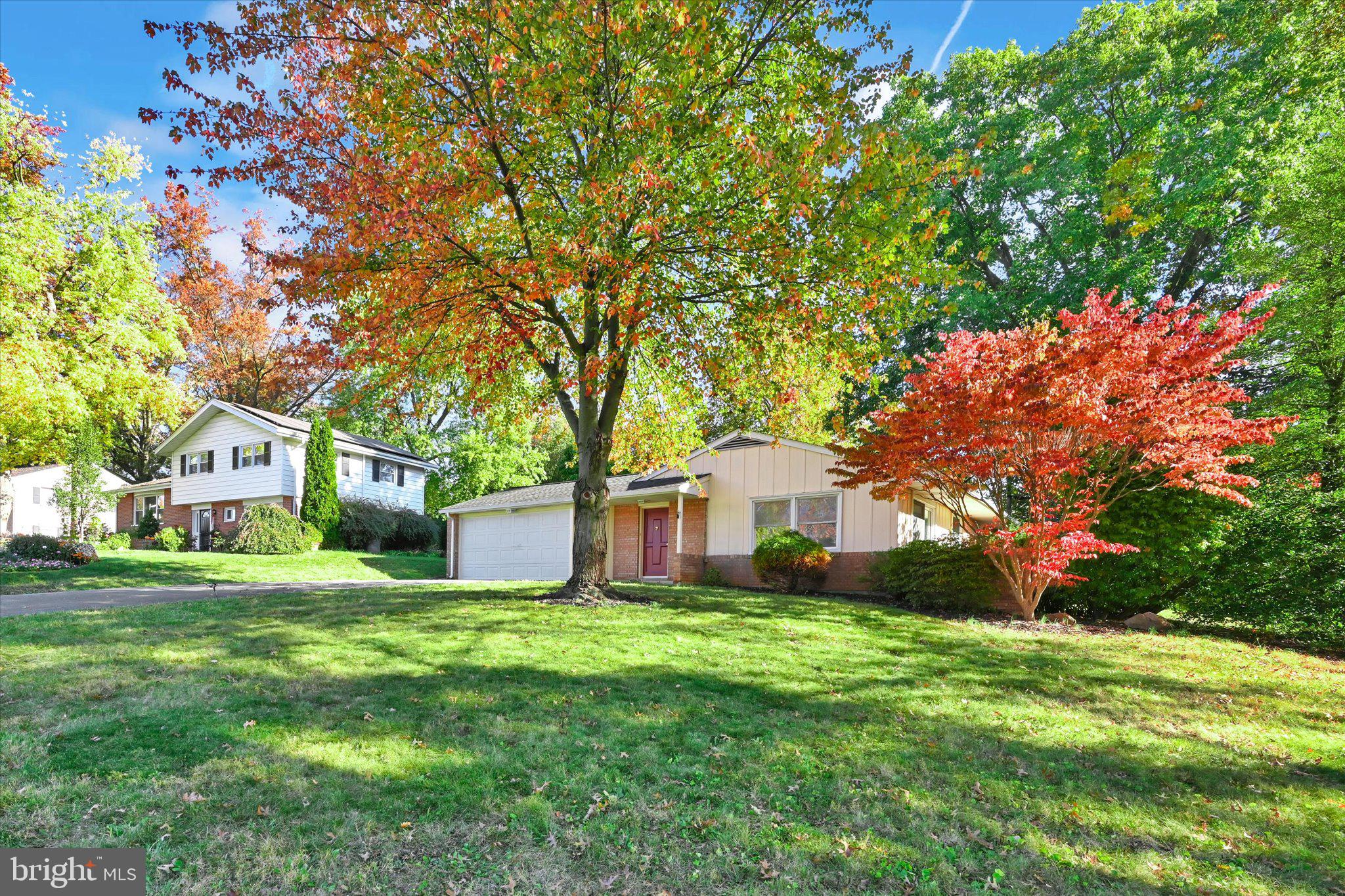 FOREST HILLS - Residential