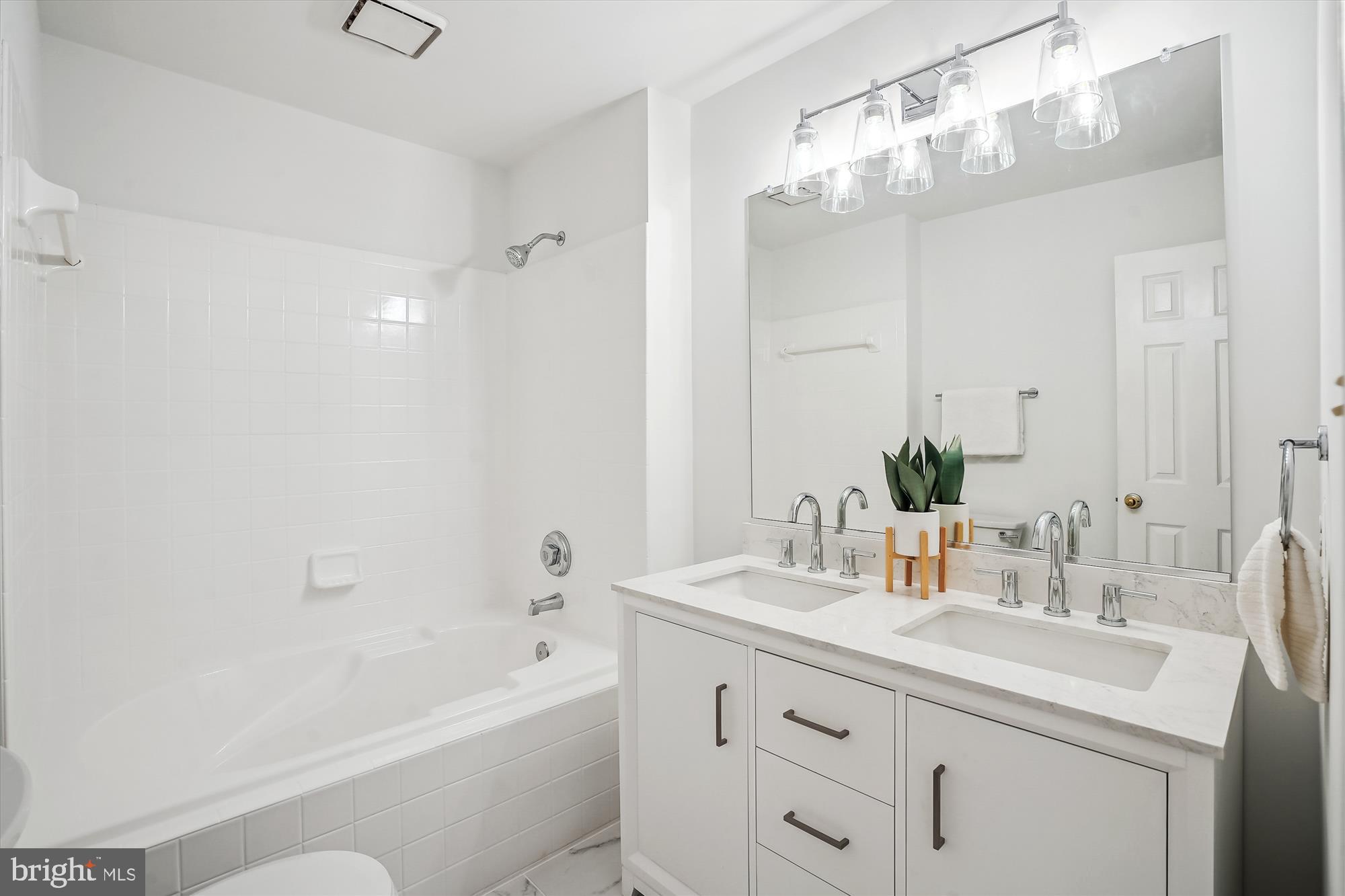 MCNAIR FARMS - Residential