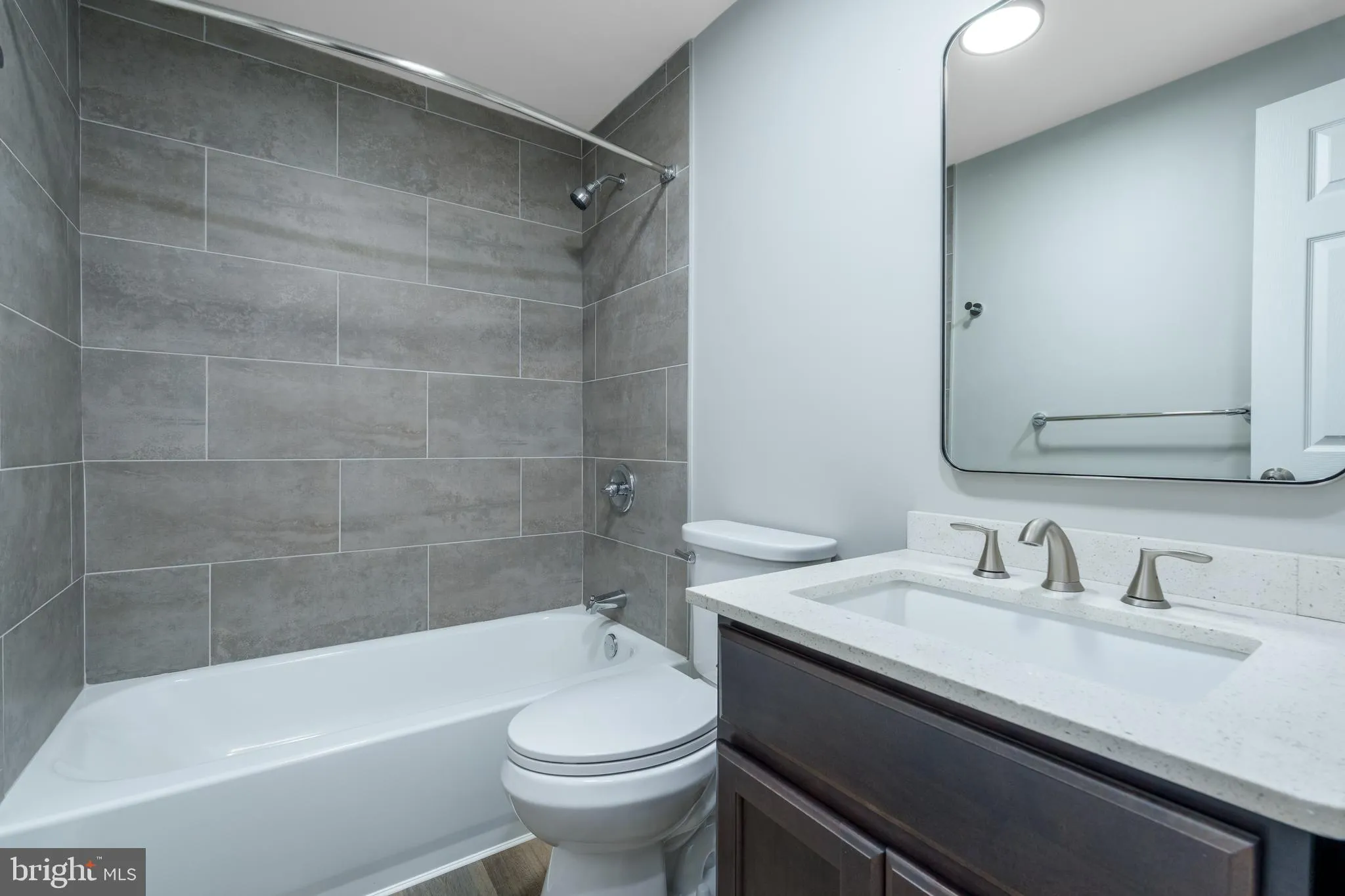 Chester, Pennsylvania 19013, United States, 4 Bedrooms Bedrooms, ,2 BathroomsBathrooms,Residential,Active,188296