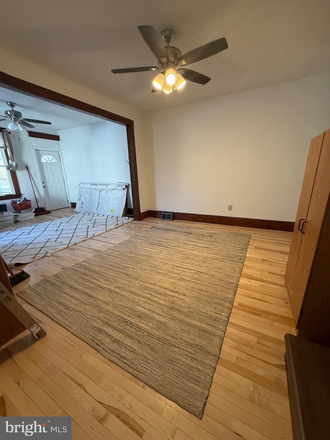 FOUNTAIN SPRINGS - Residential