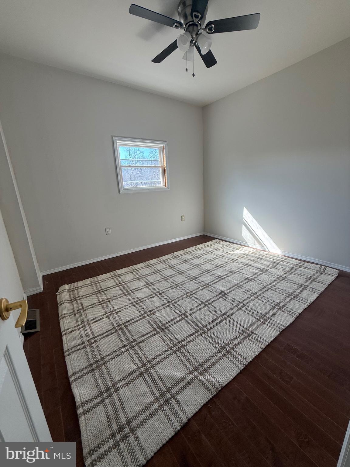 FOUNTAIN SPRINGS - Residential