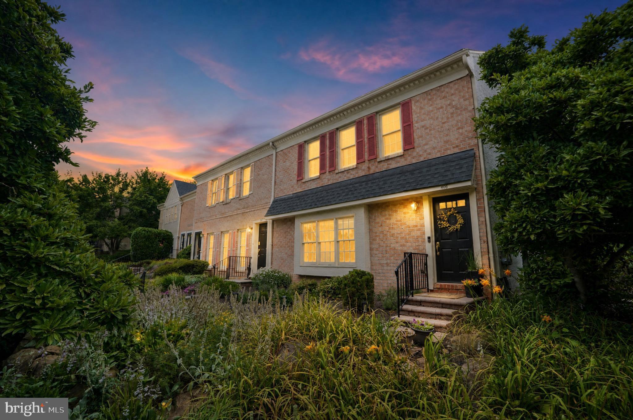 Photo 1 of 26 — 407 EVEREST CIRCLE 407, WEST CHESTER, PA 19382