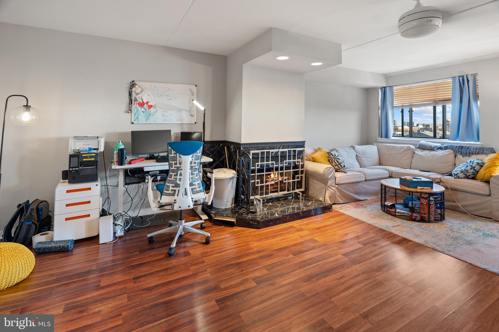 200 LOMBARD STREET 10 713